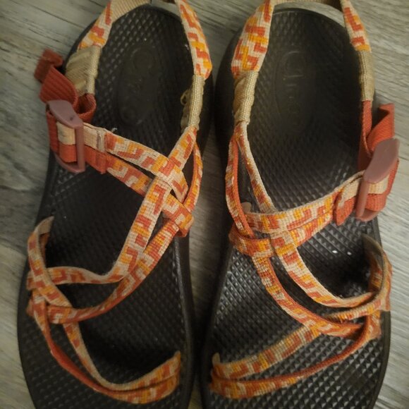 Chacos - Picture 2 of 3